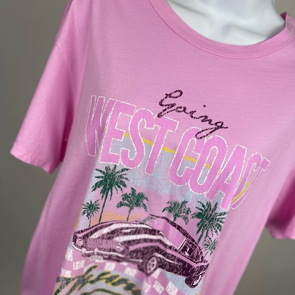 Show Me Your Mumu Travis Graphic Tee “Going West Coast” Pink Small Medium - Picture 2 of 6